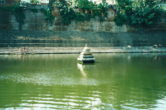 Indradyumna Pond