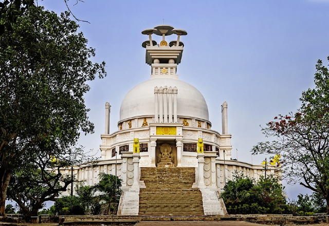Dhauli Giri